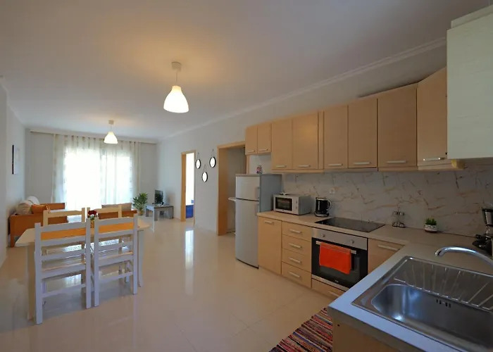 Llamani Apartment