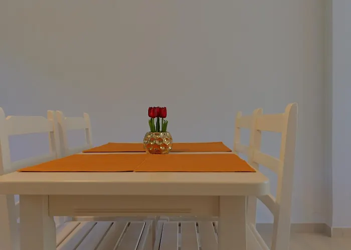 Llamani Apartment *
