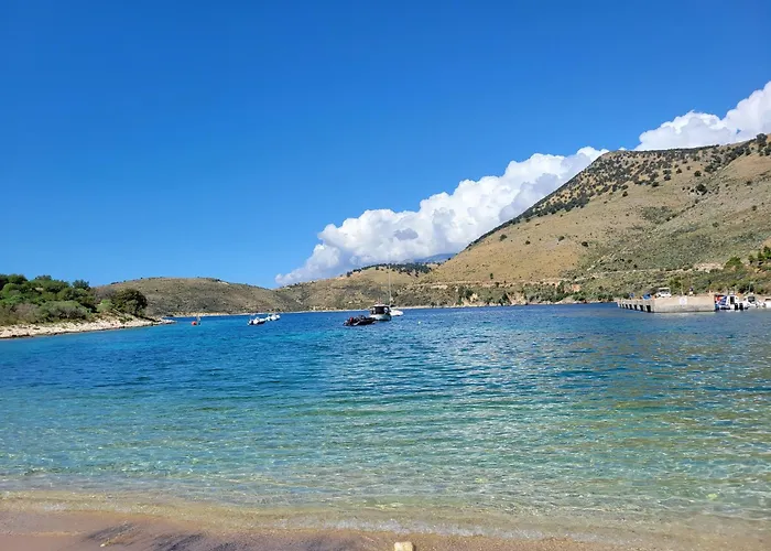 Llamani Apartment Himare