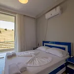 Llamani Himarë